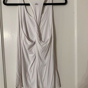 ALO Yoga White Twist back Tank Top
